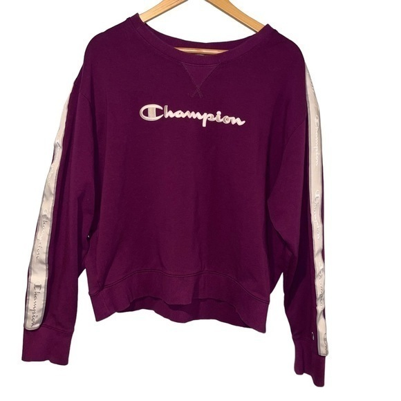 Champion Sweaters - Champion Heritage‎ Retro Sport Crew Sweatshirt Women’s 2XL Venetian Purple
